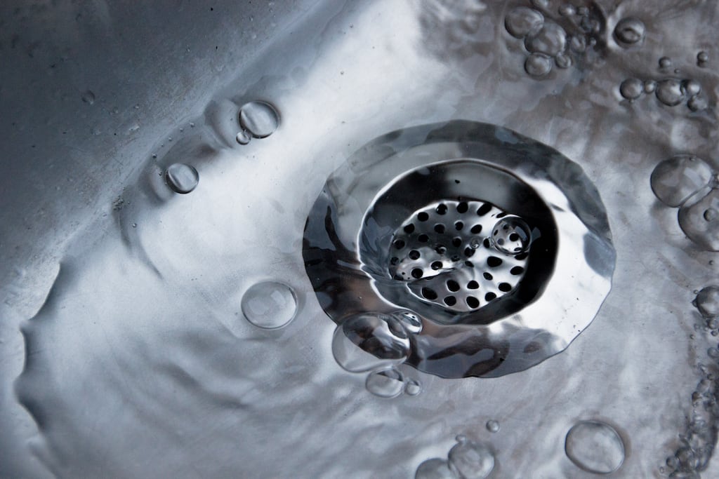 water going down drain in sink | drain cleaning service florence sc quinby sc 